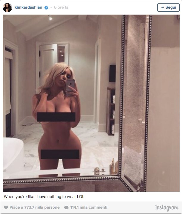 Kim Kardashian posa totalmente nuda in uno scatto post parto