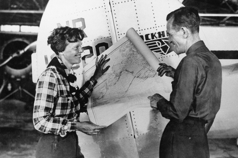 Amelia-Earhart-aereo-electra