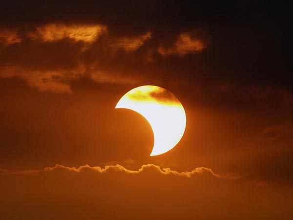 eclissi-parziale-di-sole