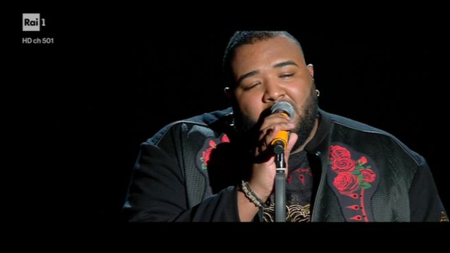 Con te Sergio Sylvestre porta a Sanremo un po' di TESTO e VIDEO